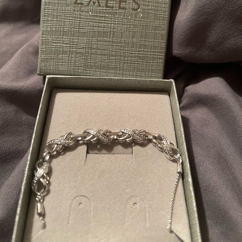 NWT Sterling Silver affinity bracelet from Zales